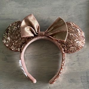 Rose Gold Mickey ears with bow and sequins